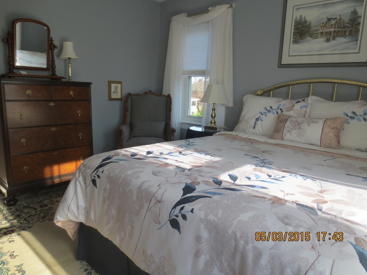 Bed and Breakfast Robinsong Thorold Номер фото